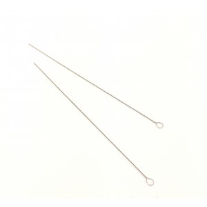 Pearls stringing needles